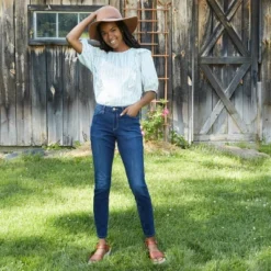 Women's Mid-Rise Skinny Jeans - Universal Thread™ Blue -Cheap Clad Fine Store GUEST 79c5d75d 3685 4725 a3a1 fd8c271fb1a1