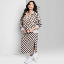 Women's Ascot + Hart Collared Checkered Long Sleeved Graphic Pullover -Cheap Clad Fine Store GUEST b75e87f3 d2bb 4323 a5da aeeda9bd3e2f