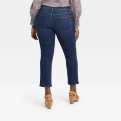 Women's High-Rise Slim Straight Fit Jeans - Universal Thread™ -Cheap Clad Fine Store GUEST c0b1a409 8891 4bcc b3fa 31abdc58f9e3